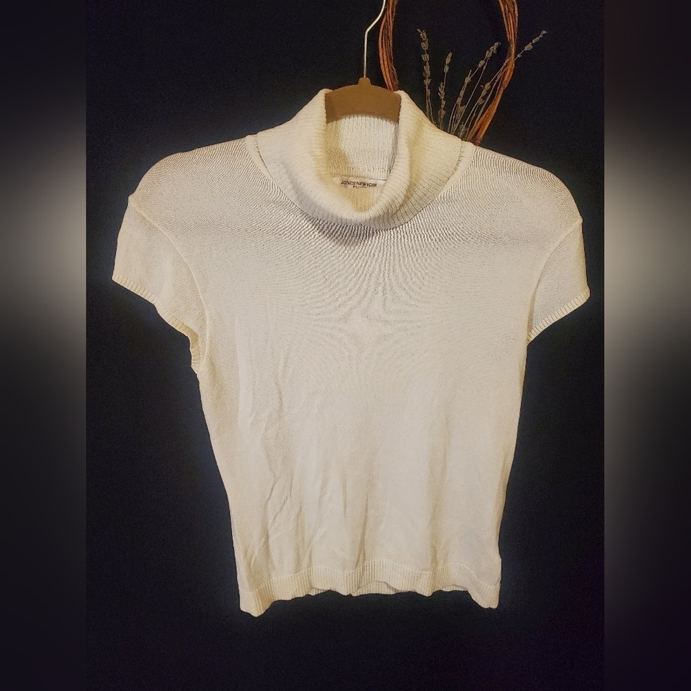 Jones New York Cream Short Sleeve Turtleneck Sweater